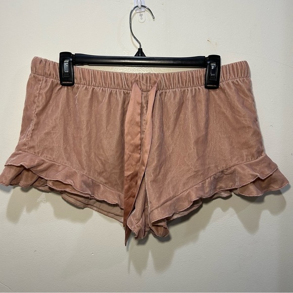 Victoria’s Secret Dusty Pink Sleep Shorts Size Medium - Picture 1 of 8